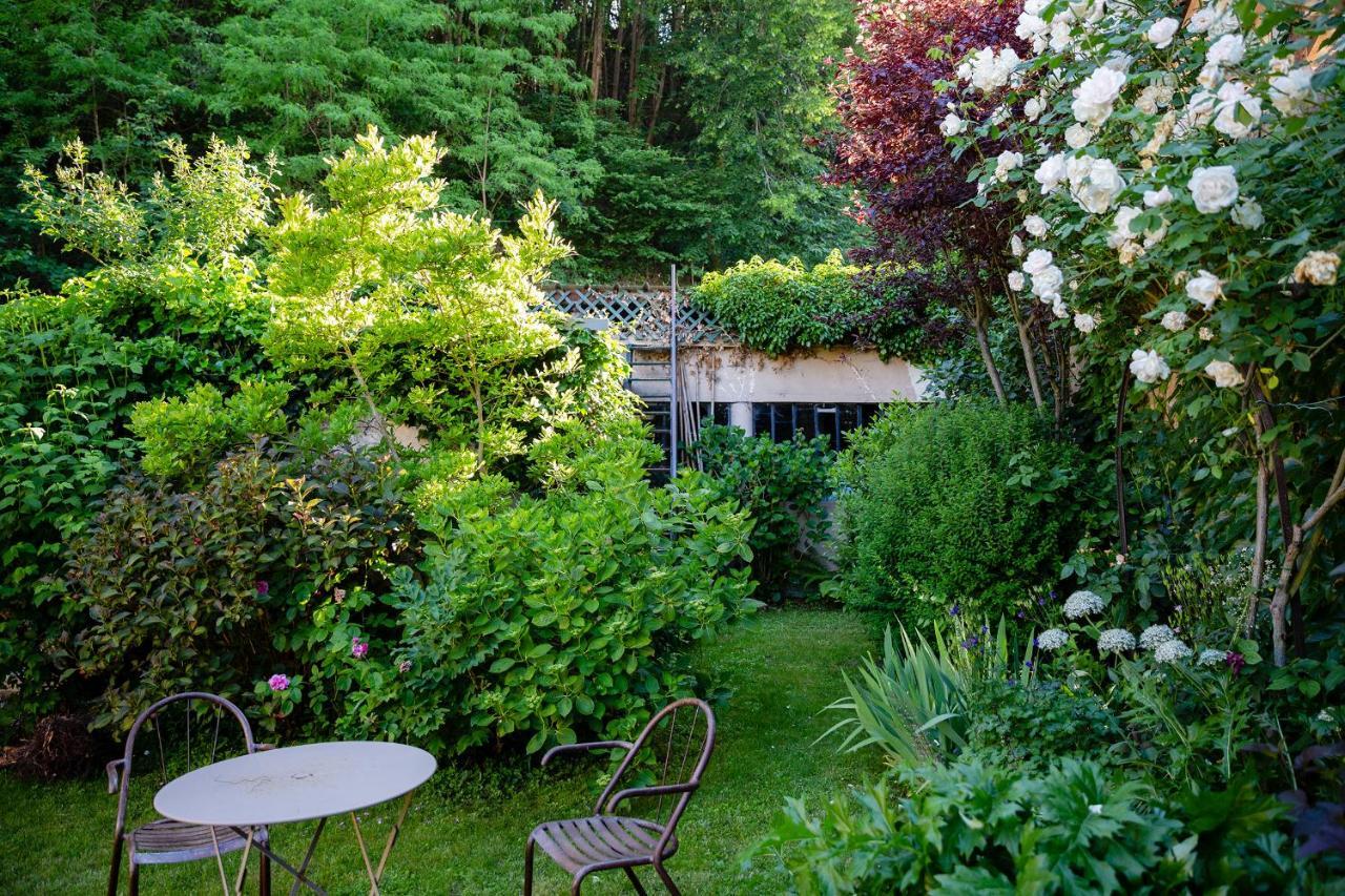 Cote Jardin, Chambres D'Hotes B&B Le Pont-de-Beauvoisin Bagian luar foto